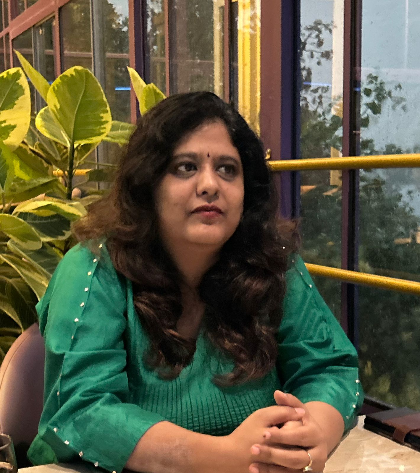 Dr.Shalini Poddar Has Won Outstanding Wellness Expert Award