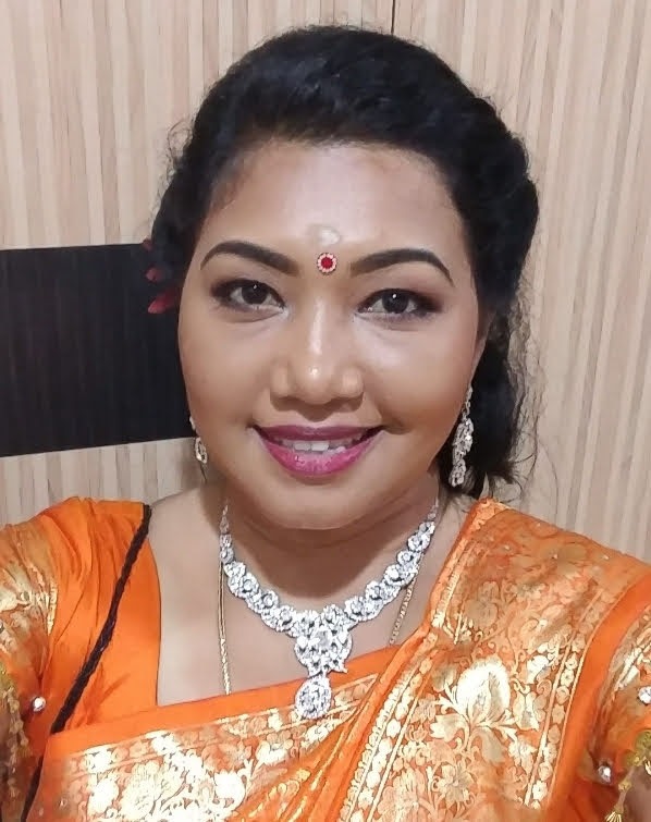 Kavitha  Has Won Women Leadership award in Education